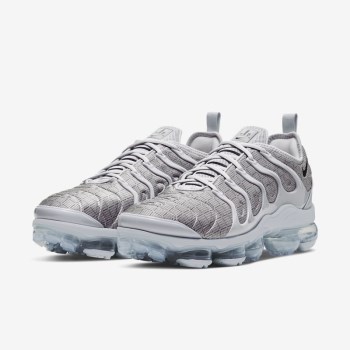 Nike Air VaporMax Plus - Férfi Utcai Cipő - Platina/Fekete